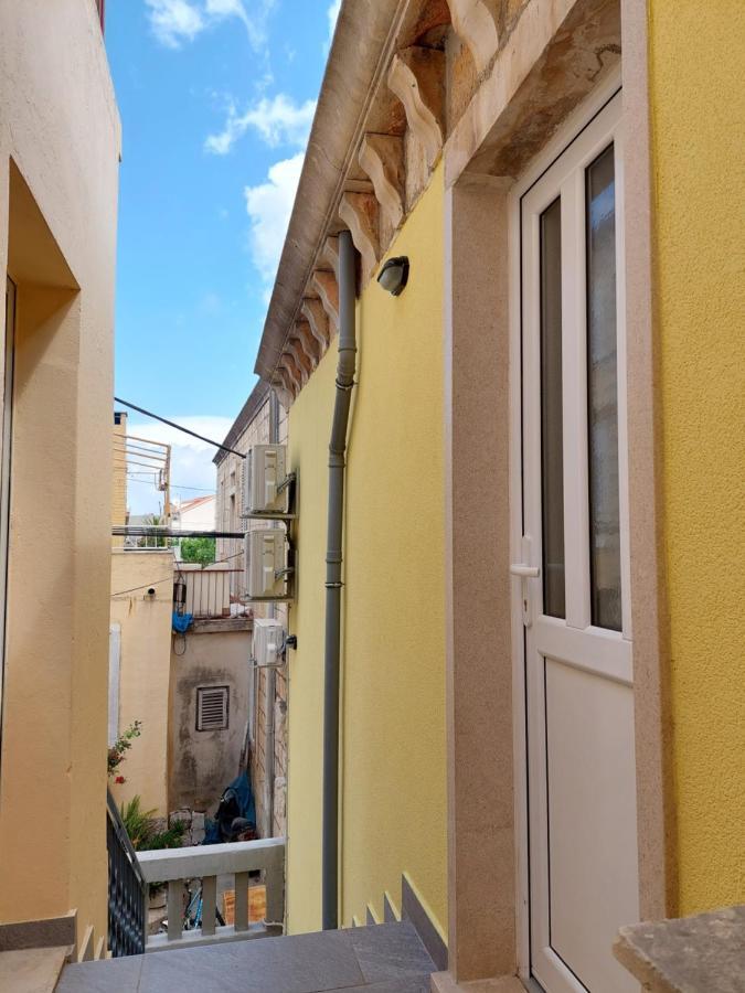 Apartmani Antonia Račišće Extérieur photo