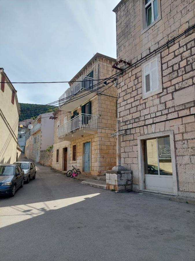 Apartmani Antonia Račišće Extérieur photo
