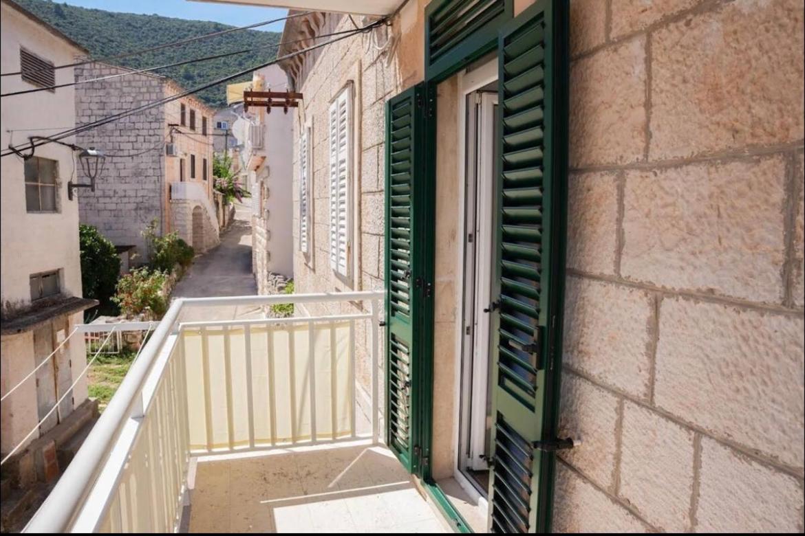 Apartmani Antonia Račišće Extérieur photo